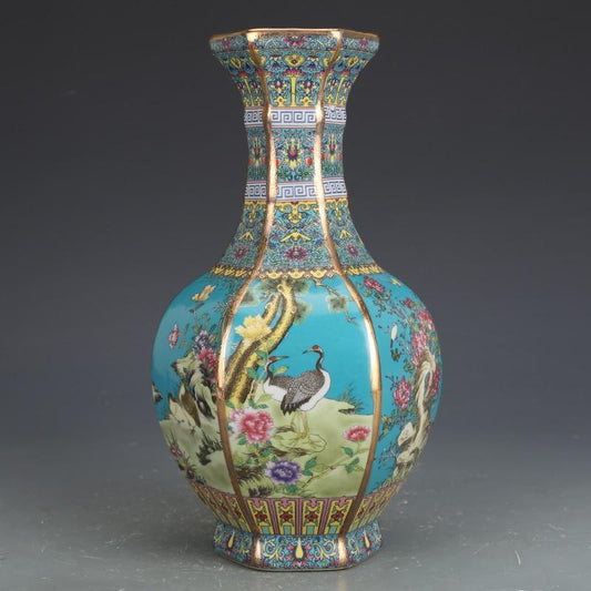 Flower and bird pattern vase